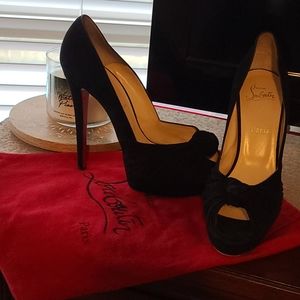Christian Louboutin Pumps